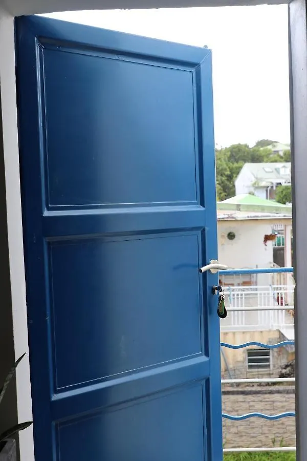 La Porte Bleue Baie-Mahault